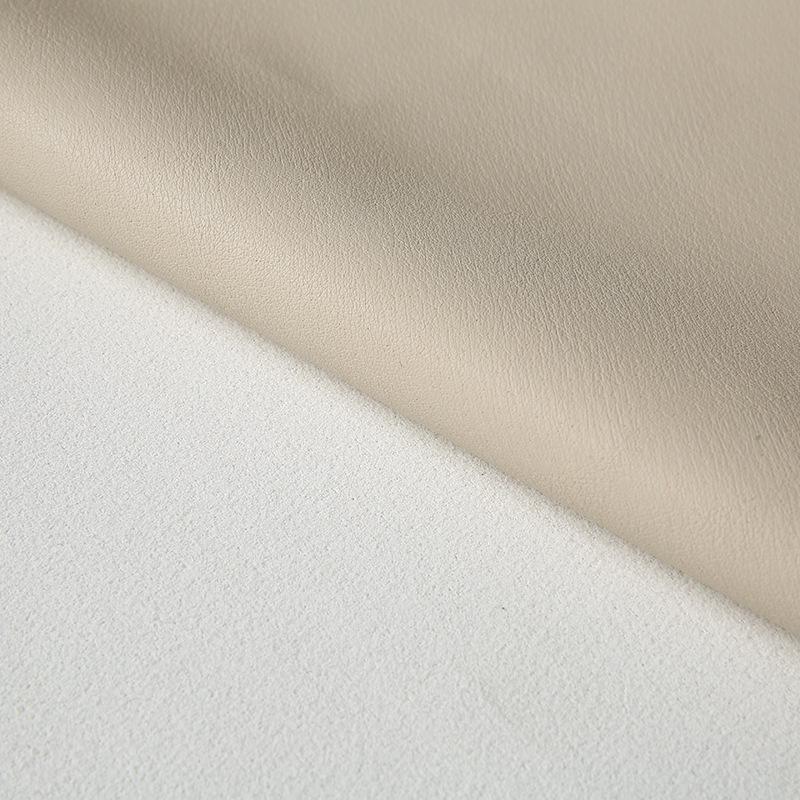 PU Faux Cowhide Grain Yoga Mat Fabric: 0.65mm Microfiber with Absorbent, Breathable Velvet Lining