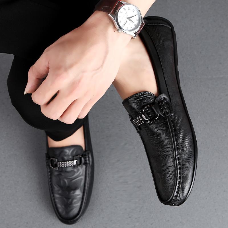 FashionClassic Men Comfortable Slip On British Style Shoes Male Casual Leather Shoes Men Wedding Dress Loafers Mens Lightweight Driving