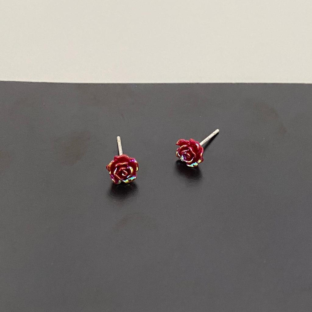 Korean Niche Petite Rose Stud Earrings - Simple, Retro Design, 2023 Trend