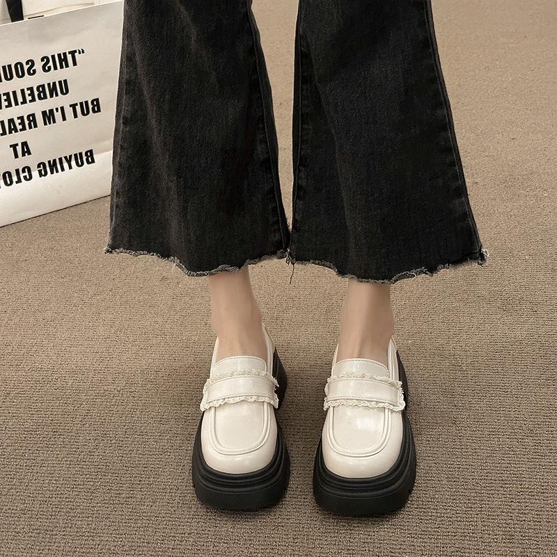 Платформа женские новые весенне-осенние черные туфли универсальные одинарные туфли с юбками и маленькие кожаные туфли