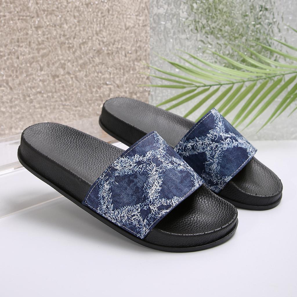 Fashion 2025 New Women's Oversized Printed Flip-flops Denim Open-toe Beach Sandals