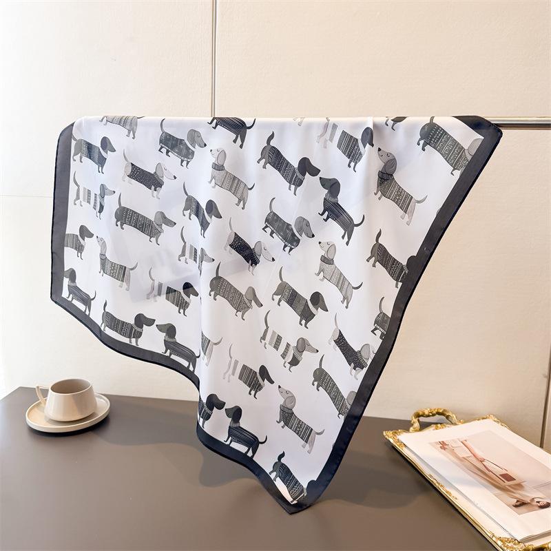 New dachshund print faux silk small square scarf shawl versatile high-end neck scarf bandana wrap