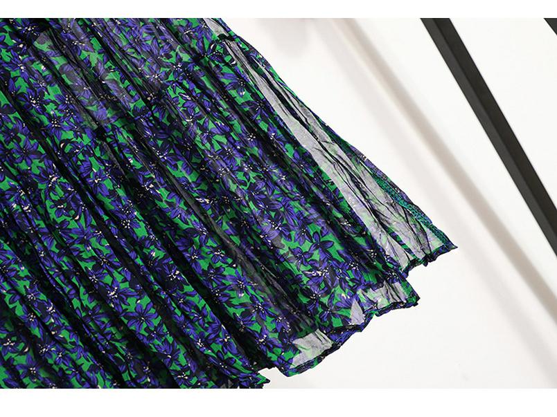 Plus-Size Pleated Chiffon Floral Skirt: 2024 Summer Retro Fashion