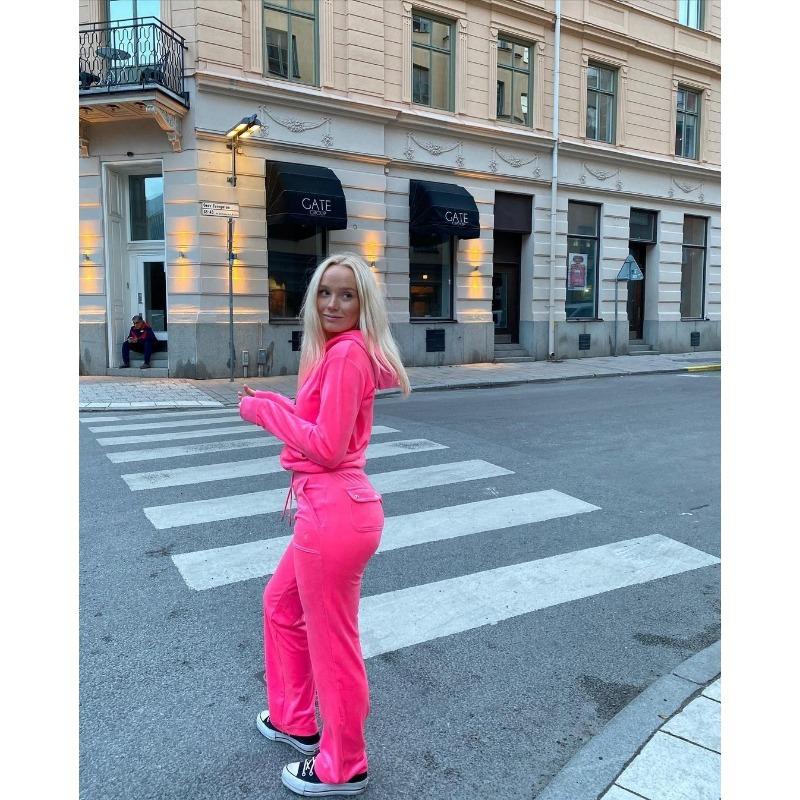 Ladies' Sports and Leisure Gold Velvet Set