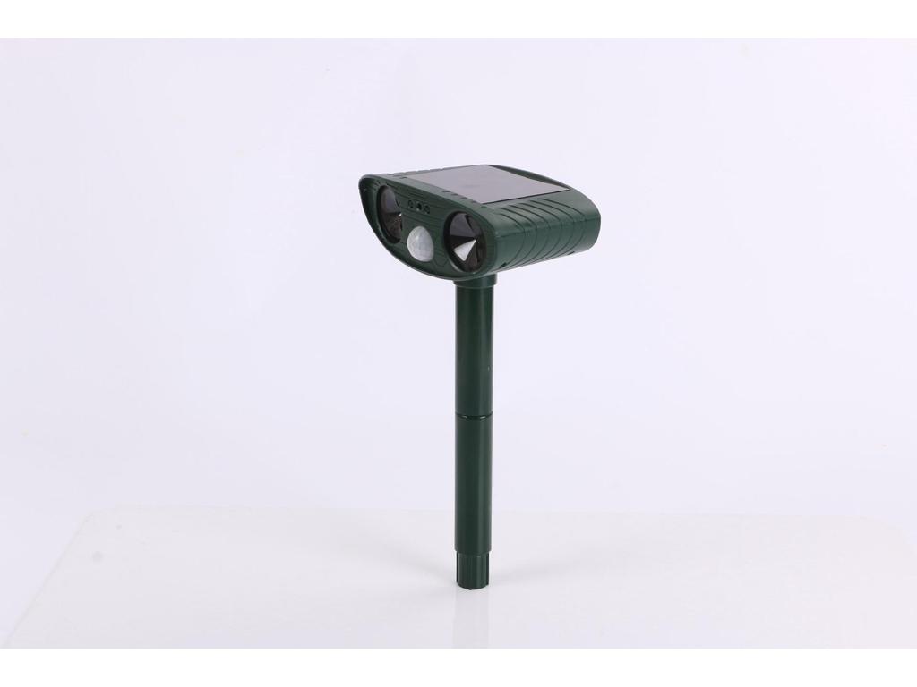 Solar-Powered Ultrasonic Pest & Bird Repeller with Infrared and Flashing Light