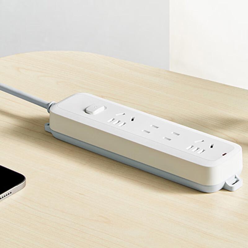 Kezhou GN403 Power Strip