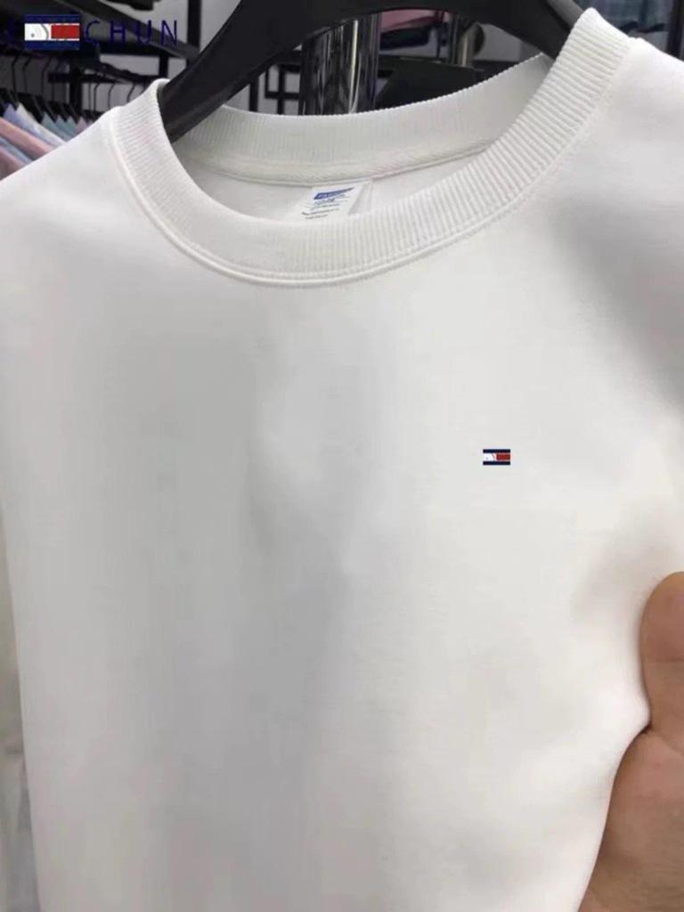 Tommy Men's Cozy Fleece-Lined Winter Hoodie: Warm Round Neck Pullover