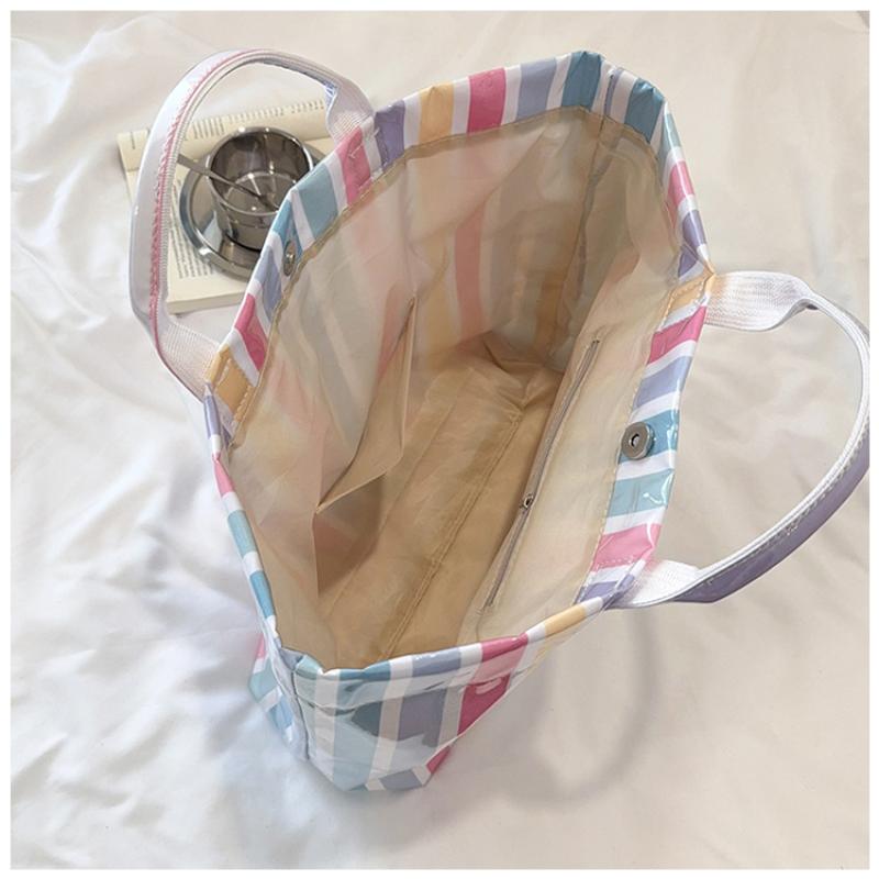 Efficient Striped Tote Bag Large Capacity Shoulder Handbag for Travel Needs
