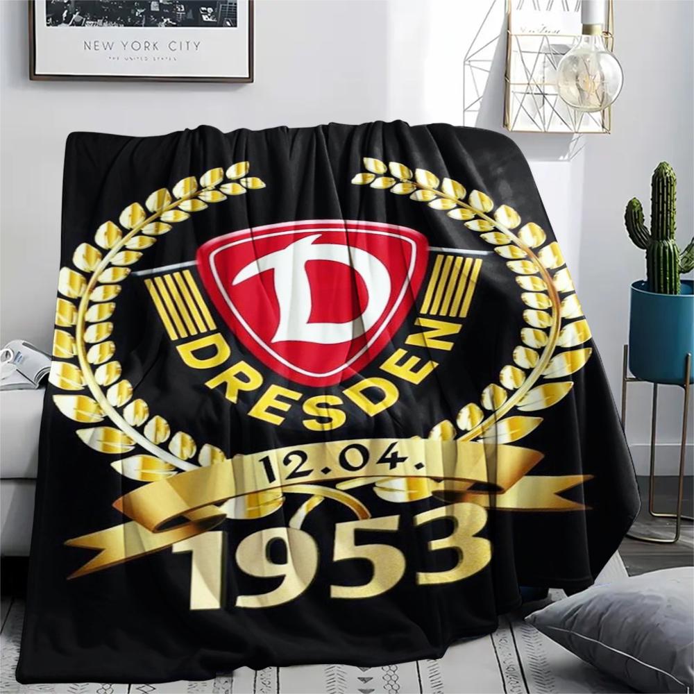 1PC SG Dynamo Dresden Print Flannel Blanket, High quality Comfortable for All Seasons, Home Decor, Warmth and Comfort, Perfect for Christmas Gifts149