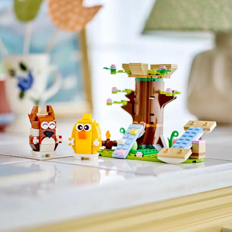 LEGO 40709 Игровая площадка с животными на весну Блочные игрушки
