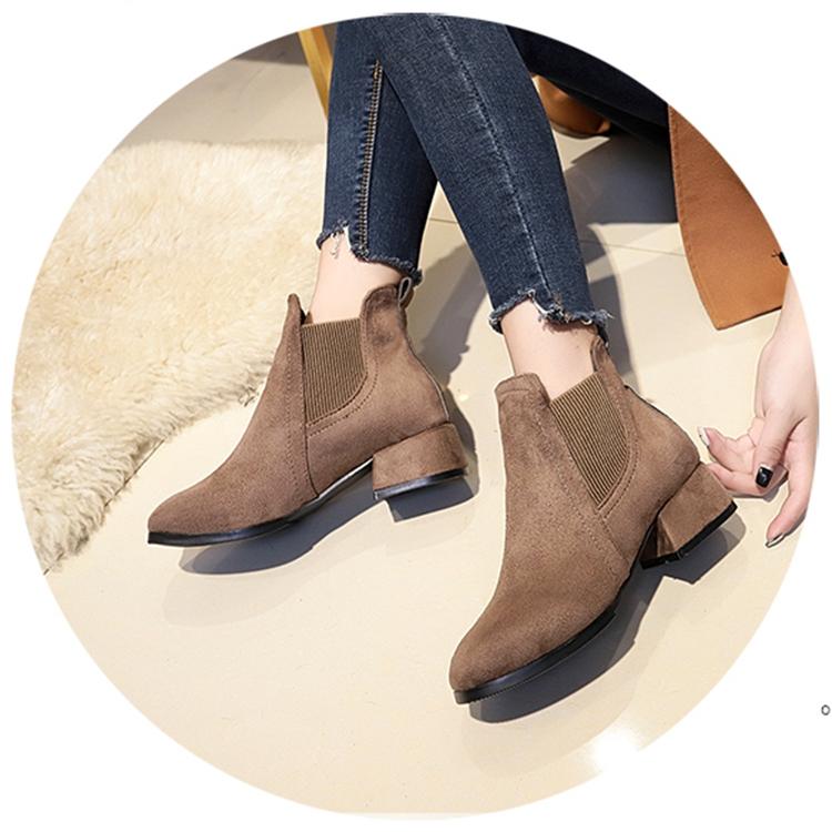 Замшевые туфли на среднем каблуке, женские ботильоны, зимние короткие плюшевые зимние ботинки, женские модные меховые теплые туфли-лодочки 2025 года Mujer Zapatos
