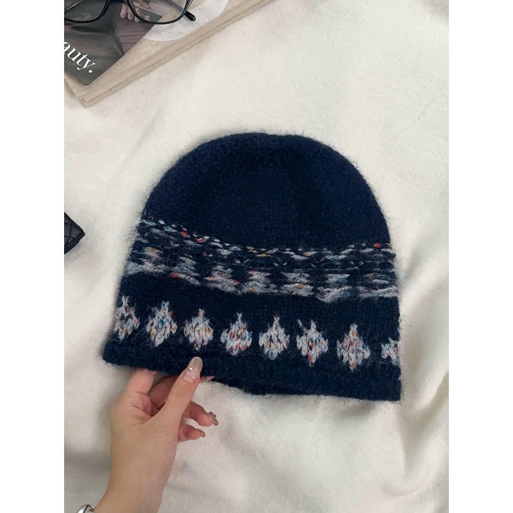 Female autumn and winter rabbit fur hat white warm thickened large head circumference showing face small plush knitted ear protector wool hat