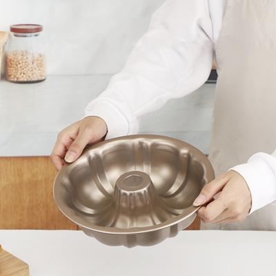 Антипригарная кольцевая форма для выпечки из углеродистой стали с рифленой трубкой для выпечки