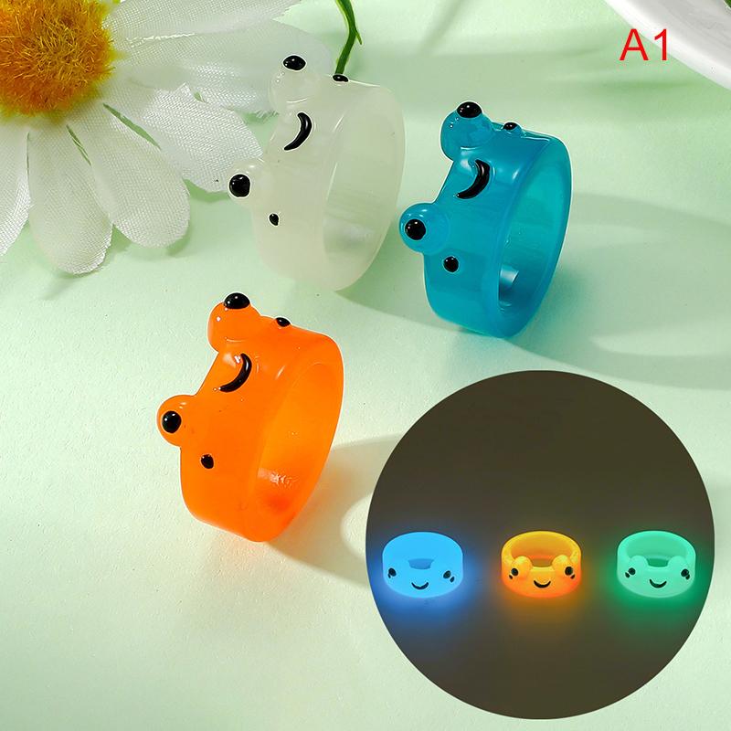 Симпатичный красочный набор колец в виде лягушки из акриловой смолы, 3 шт., эстетическая Egirl, светящаяся в темноте