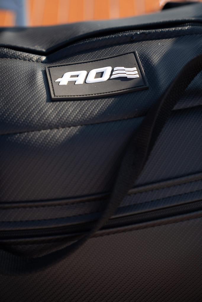 AO Coolers Мягкий термосумка на 12 банок, Carbon, Серебристый, 11 л, Устойчивая к пятнам, Легкая, Изолированный контейнер-холодильник, Холодильный мешок для активного отдыха, Кемпинга,