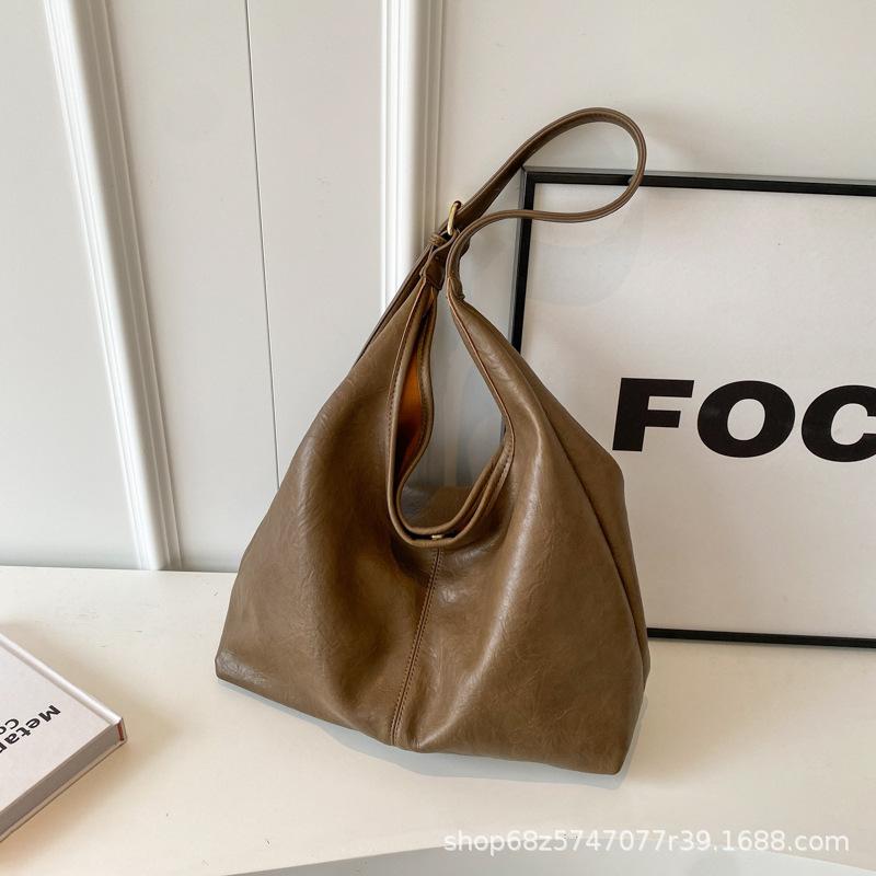 Bag large capacity retro PU solid color texture versatile handbag simple casual commuting mother and child tote bag