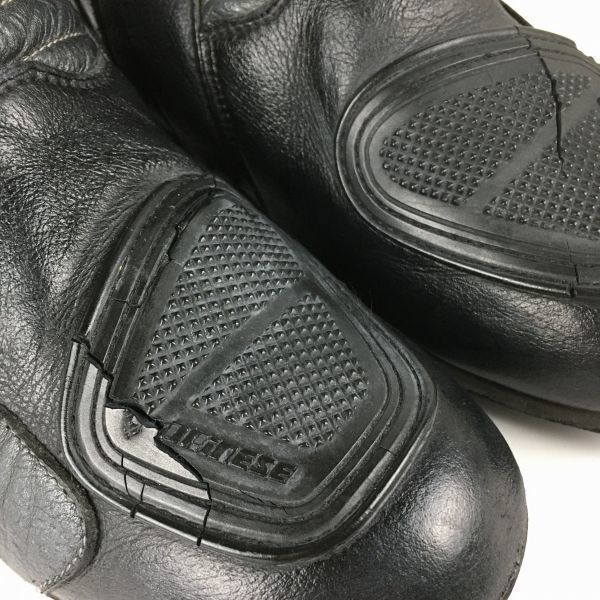 DAINESE Кожаные мотоциклетные ботинки для езды Размер 41 (приблизительно. 25.526.0см) Черная защита голени/лодыжки на молнии сбоку для велосипеда(ИСПОЛЬЗОВАЛ)