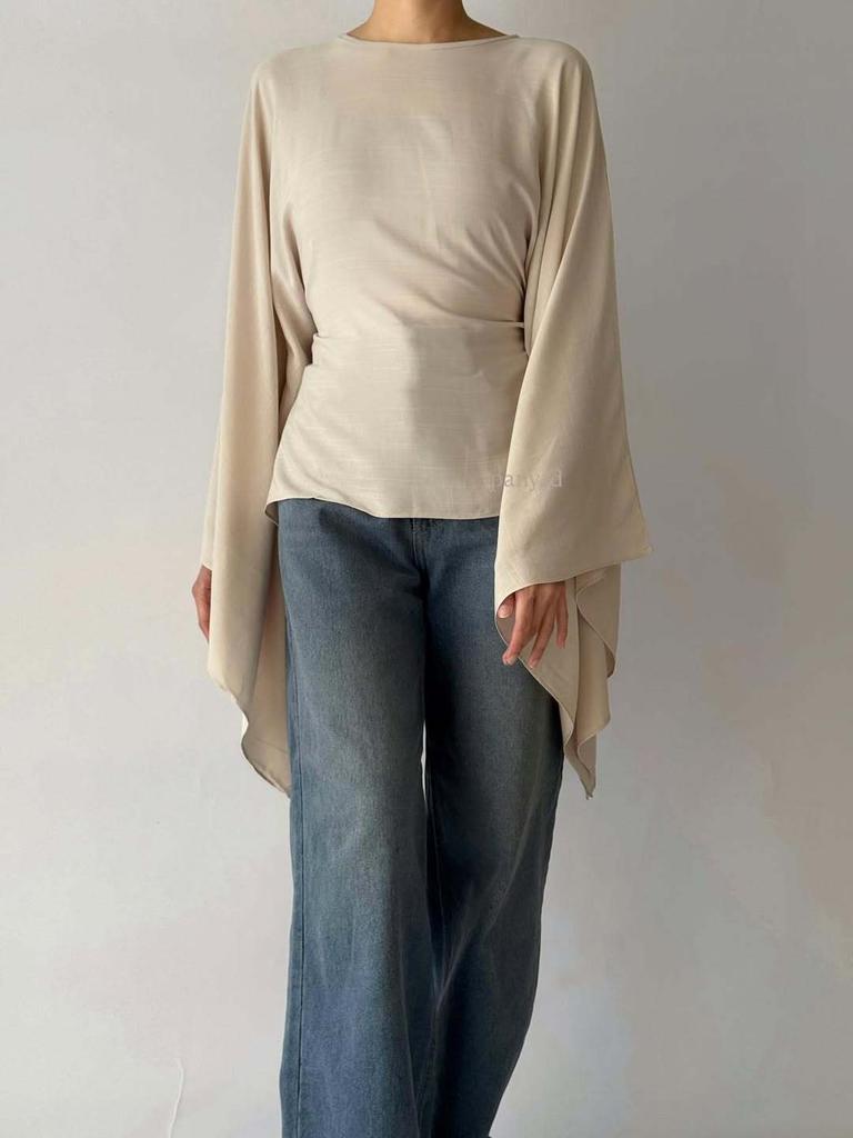 1116 New bat-sleeved solid-color top, lace-up, slim-fitting, fashionable and thin