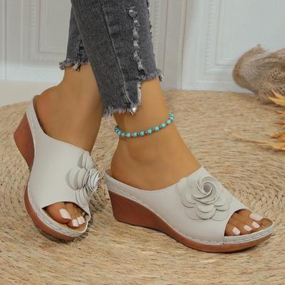 Распродажа женской обуви. Женские тапочки с открытым носком. Летние римские цветы. Однотонные повседневные тапочки на танкетке большого размера.