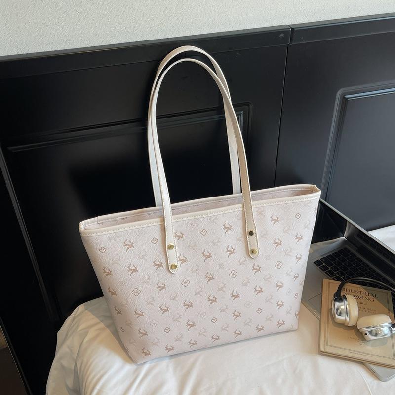 Модная сумка большой вместимости женская 2025 новая универсальная сумка через плечо для поездок на работу, высококлассная сумка-тоут для выхода в свет