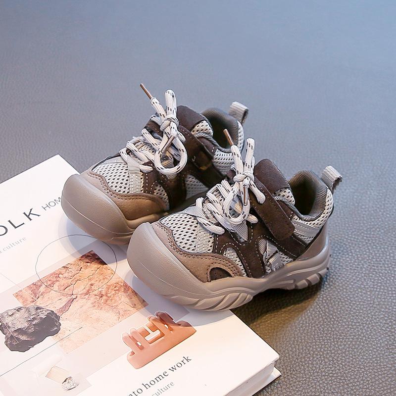 Детская обувь 2025 осень мальчики Япония и Корея немецкие тренировочные туфли девочки студенты уличные вирусные тренды универсальная спортивная обувь прилив