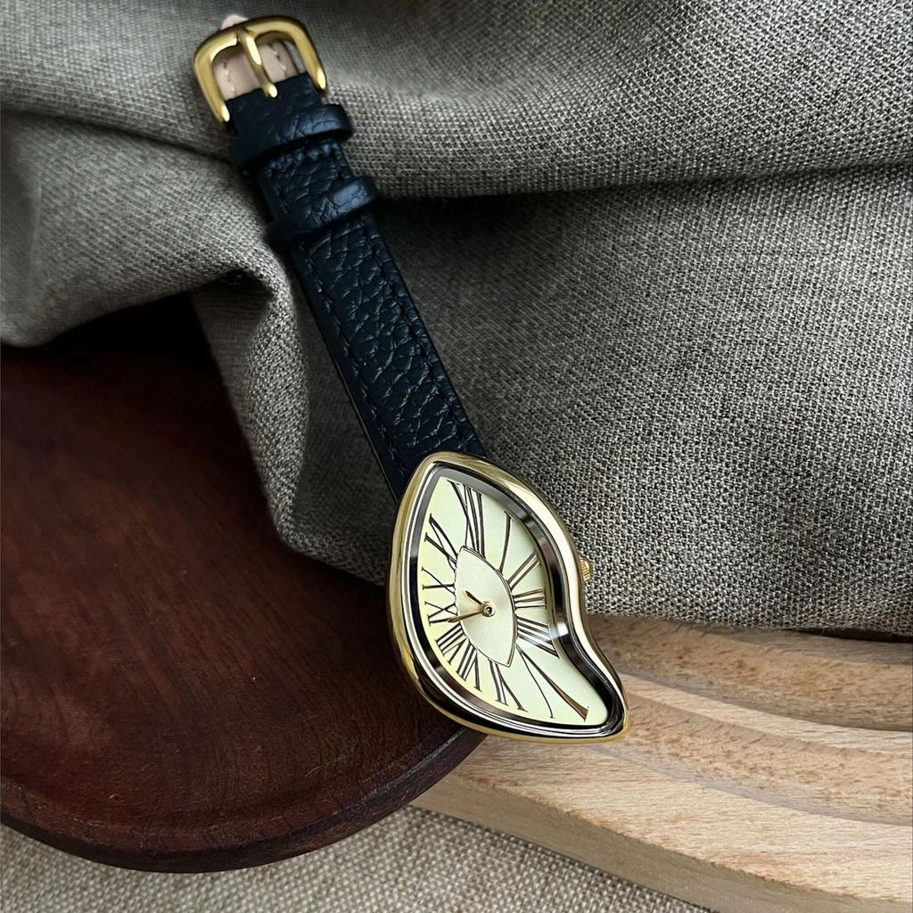 NEW Vintage Watch for Women with High-end Feel, Irregular Dial, High-end Leather Belt, Quartz Women's Watches Gift