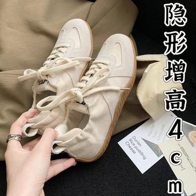 Женская обувь – Кроссовки