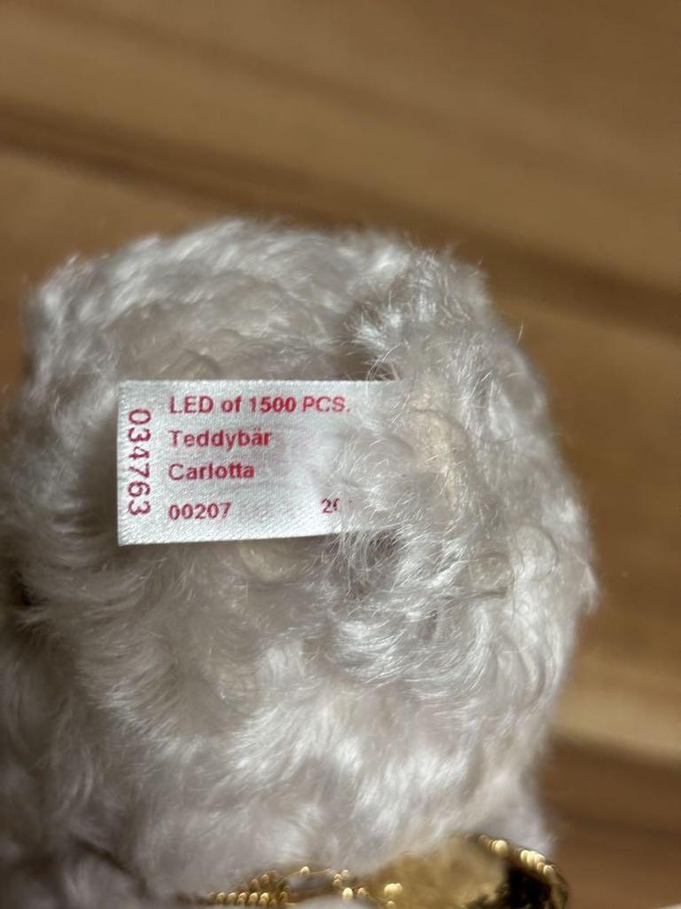 [USED] Limited Edition Rare Steiff Carlotta Teddy Bear