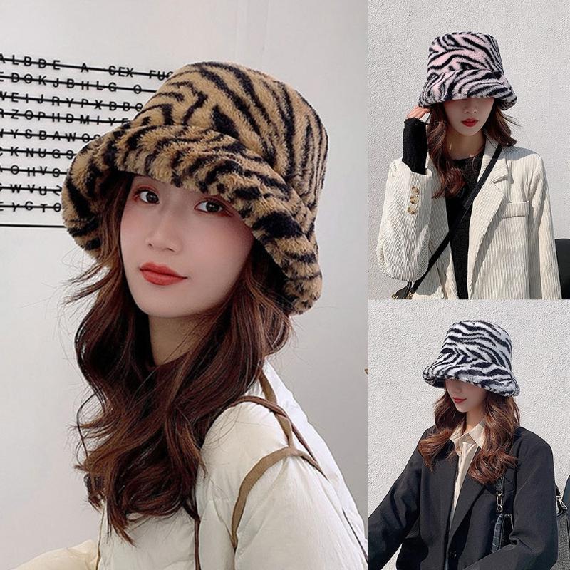 Шапки с плоским верхом для сохранения тепла Пушистые шапки с полностью покрытым декором в виде зебры Шляпы Унисекс Женские Мужские