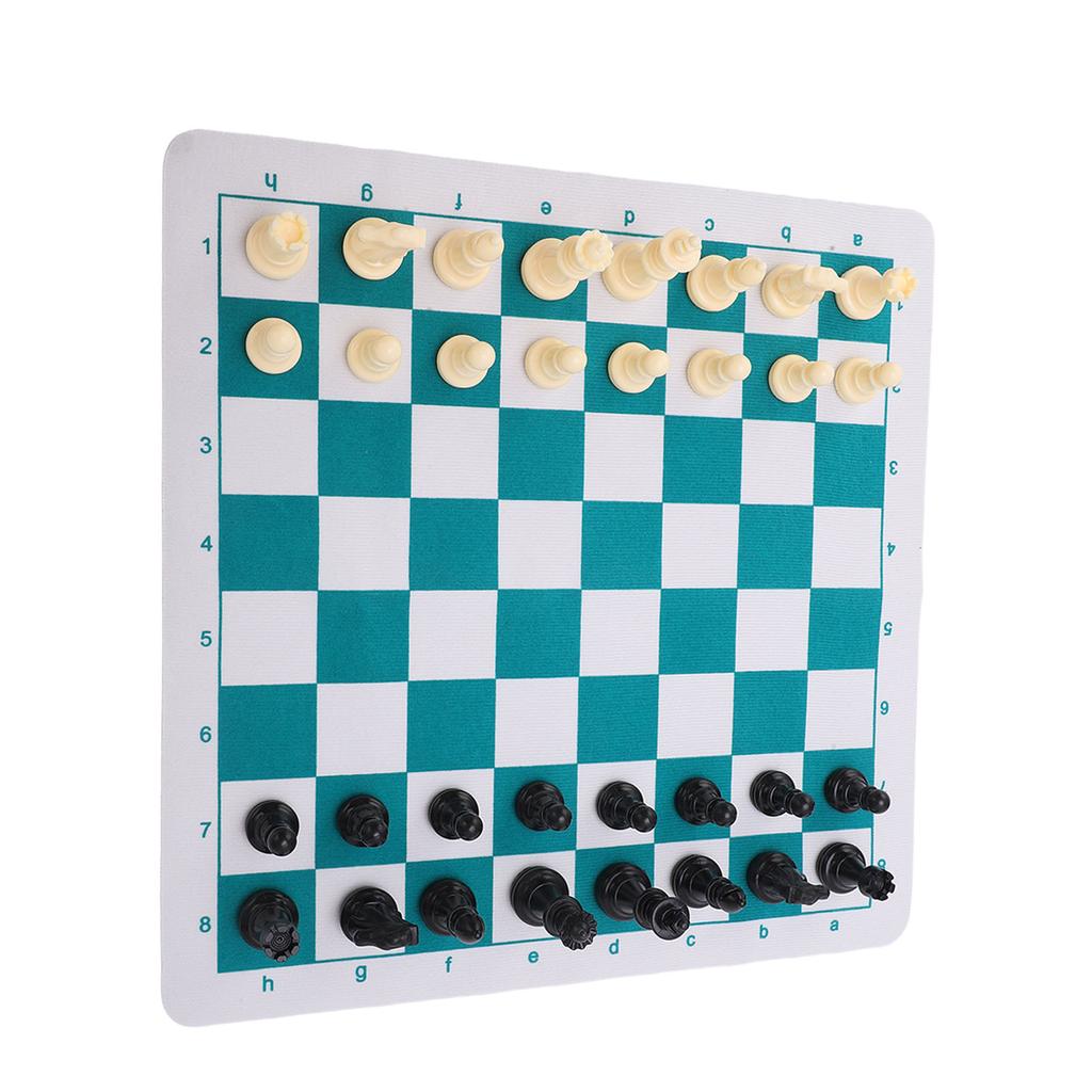 Шахматный набор Пластиковые фигуры Коврик для мыши Настольные игры Шахматная доска из ПУ кожи Дорожный Собрание Детская игрушка