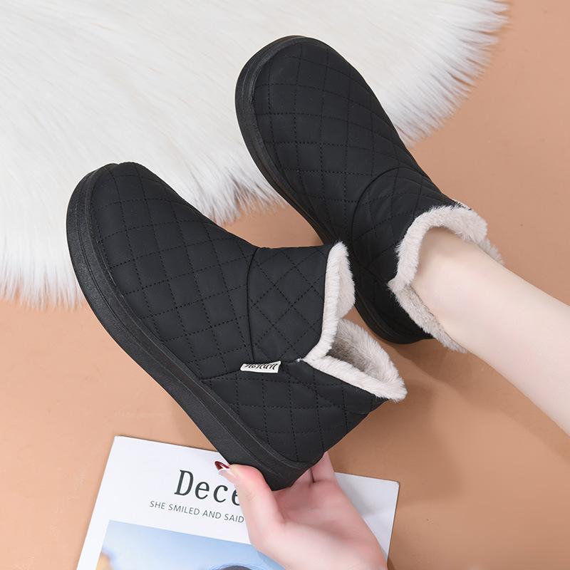 New Snow Boots Winter Velvet Thickened Comfortable Warm Cotton Shoes Casual Non-slip Boots Short Women's Cotton Shoes