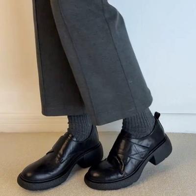 Модные Новые Весенне-Осенние Женские Туфли-Лодочки 2025 Модные Туфли с Круглым Носком на Массивном Каблуке, Лоферы, Повседневные Элегантные Кожаные Слипоны, Женская Обувь на Среднем Каблуке