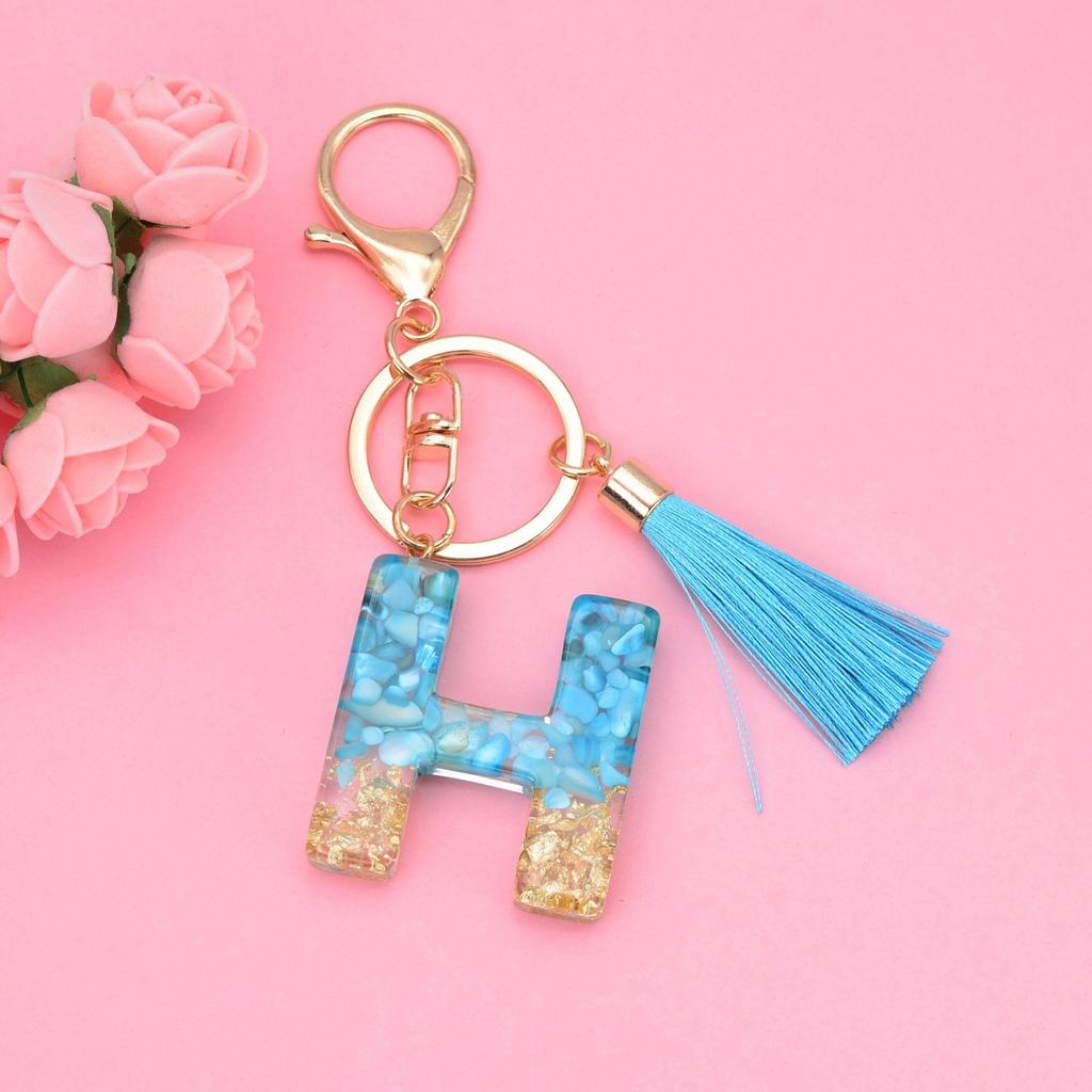 Синий брелок с кисточкой и 26 подвесками в виде английских букв - подвеска-капля из смолы для сумок и автомобилей, унисекс.
