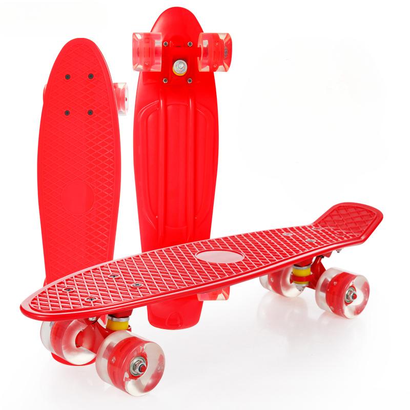 Новый пластиковый четырехколесный скейтборд-рыба с мигающим колесом, дорожный скейтборд с одним деформированным колесом