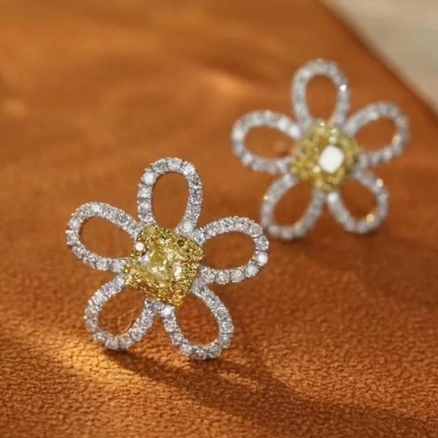2026 Серьги-гвоздики Gesang Flower Полностью из бриллиантов, Легкая роскошь, Высококлассное дизайнерское исполнение, Подарок для девушки, Цветок, инкрустированный бриллиантами, Подарок