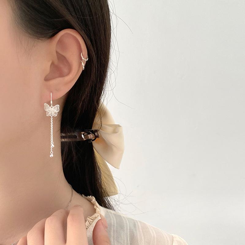 Exquisite Butterfly Flower Tassel Earrings for Women's Elegant Temperament and Slim Long Ear Hooks