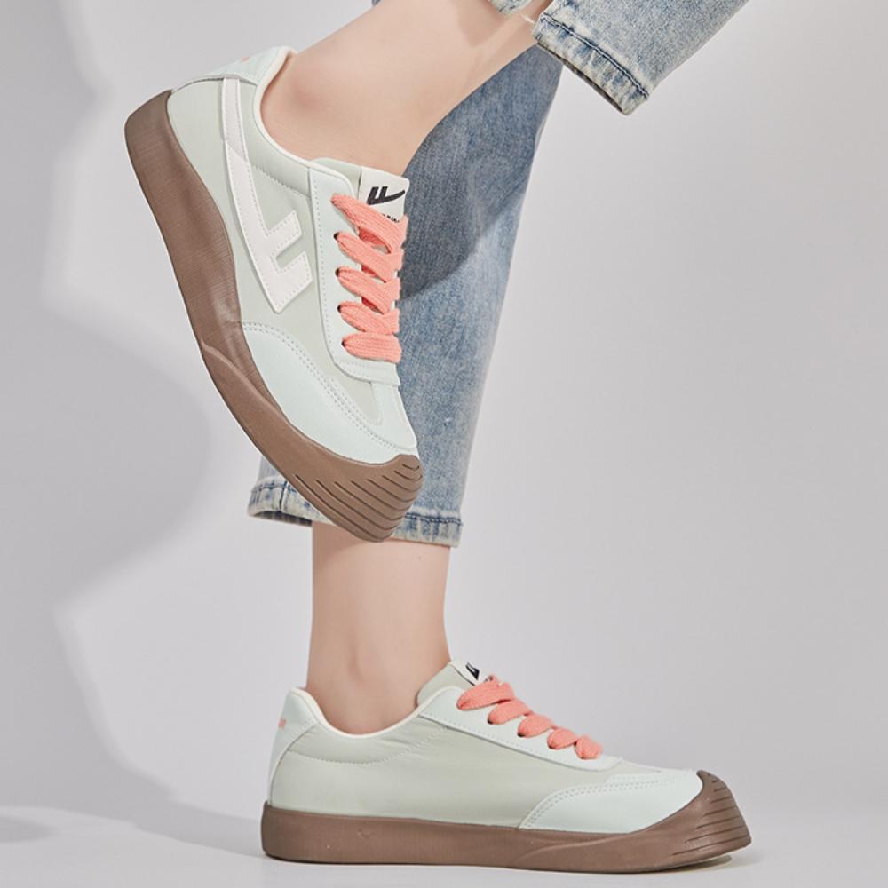 Warrior Women's Shoes Casual Fashion Versatile Single Shoes