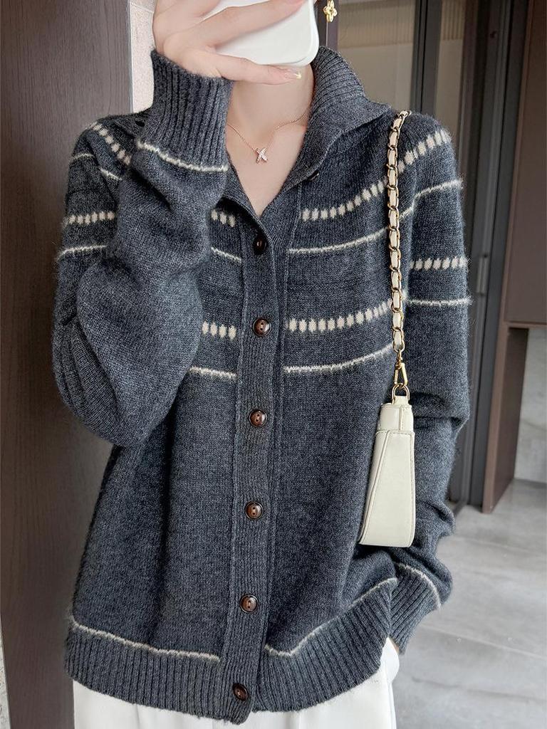 Women's High-Neck Wool Cardigan: New Autumn/Winter Style, Warm, Loose, Slimming, Versatile Knit Sweater Coat.