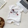 Комплект ромпера с короткими рукавами и футболки с мультяшным принтом для младенцев и малышей с модными детскими шортами - Летний тренд