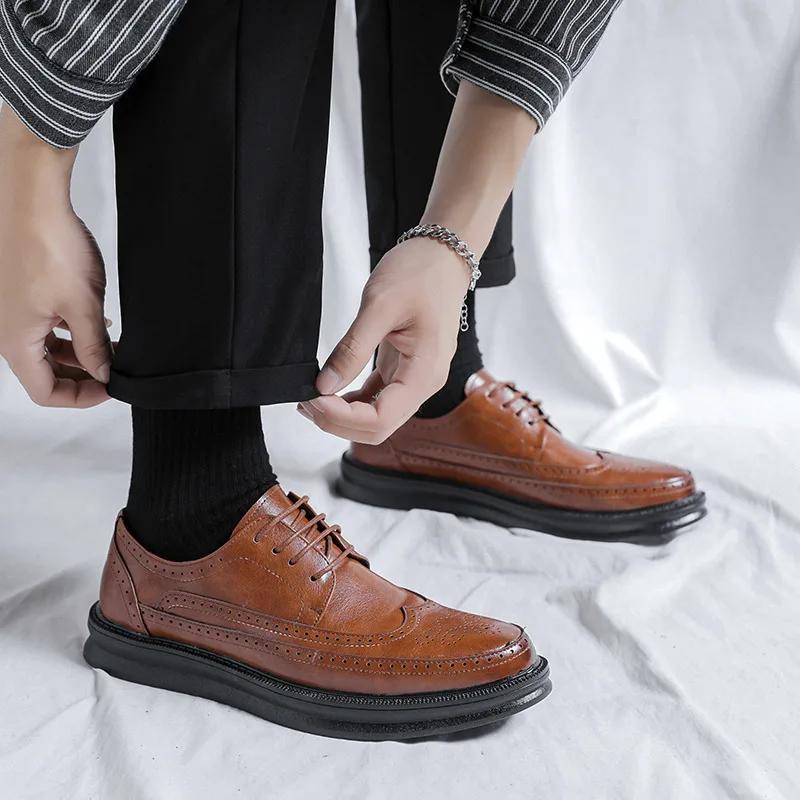 Classic Brogue Shoes Men Genuine Leather Luxury Men's Casual Business Shoes Lace-up Brown Shoes for Men Sapato Social Masculino