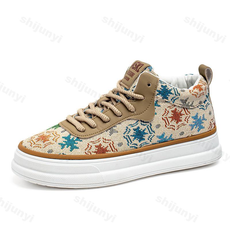 Fashion 2025 Spring New Retro Flower Print Fashion Trend Casual Shoes Men's Comfortable Shallow Mouth Thick Soled Sports Chunky sneakers