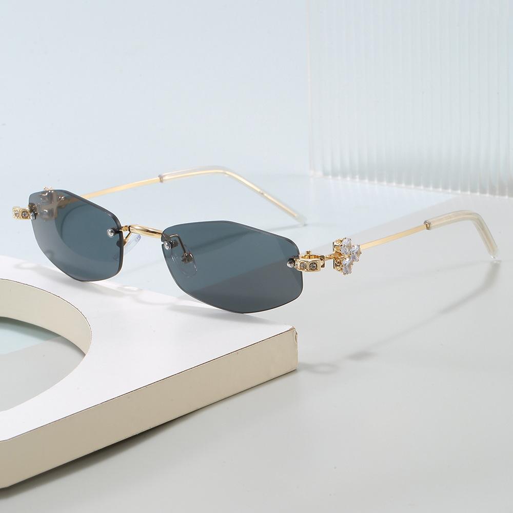 Polygon Shape Rimless Sun Glasses Women Fashion Rhinestone Decoration Women Sunglasses Travelling Outdoor Sunglass