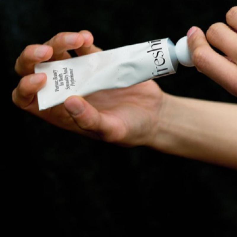 Pr Sian Inspiring HAnd Cream  + Free HAnd Cream And Squeezer 