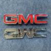 Набор эмблемы на решетку радиатора и наклейки на кузов Chevrolet GMC