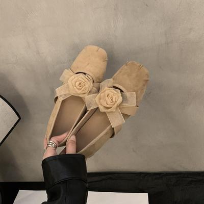 Туфли Мэри Джейн в стиле ретро с плоским дном и перекрещенными цветами, женские 2024 года, нежный и милый темперамент, неглубокий вырез, вечерний бриз, одинарные туфли