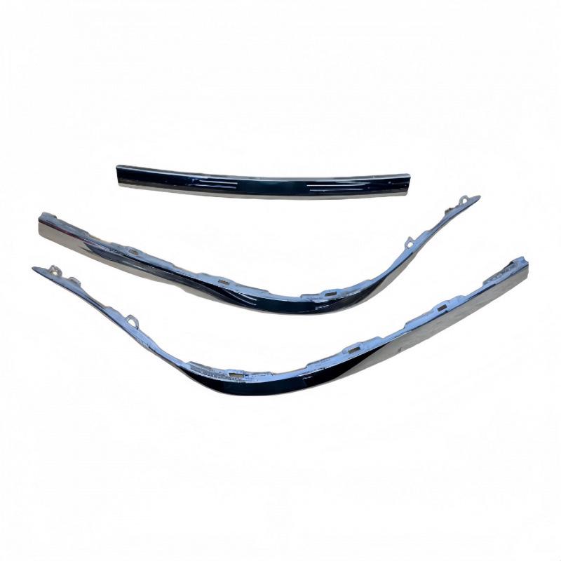 Яркая накладка на задний бампер для Jeep Grand Cherokee 2014-2022