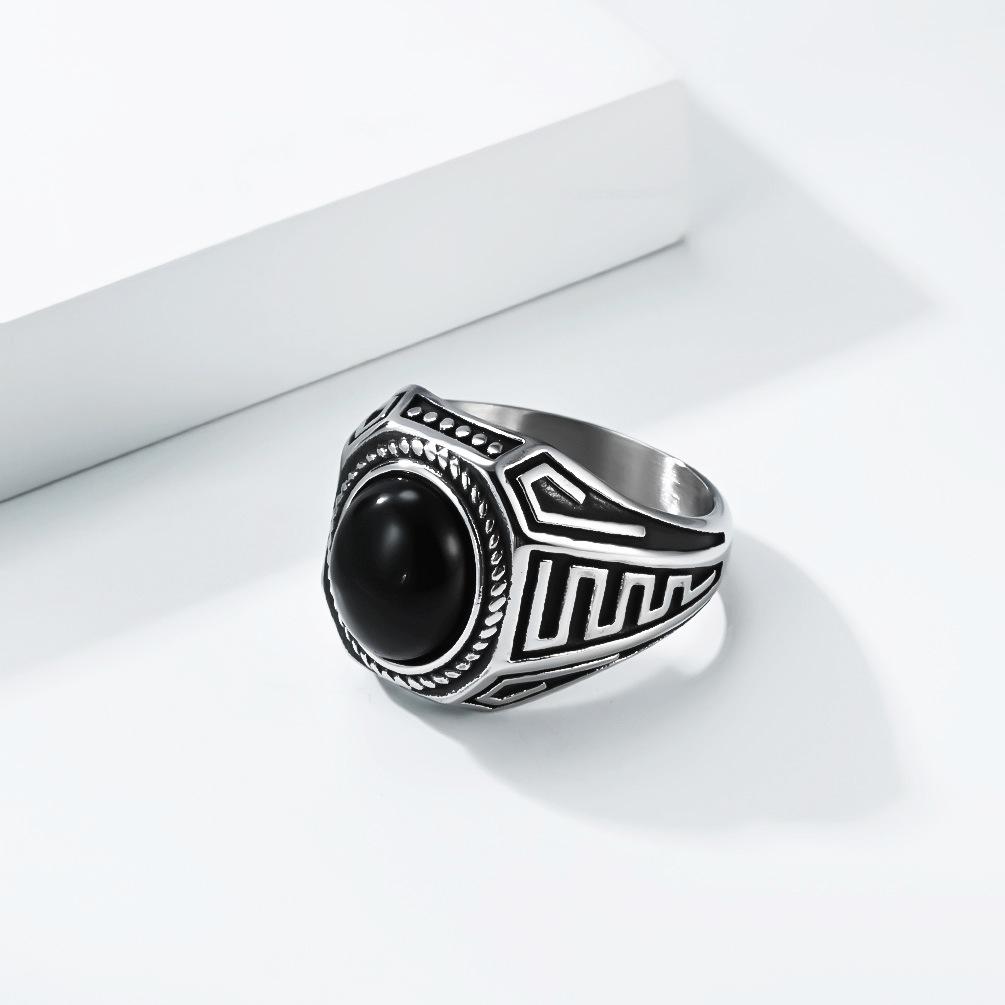 Qianfeng Jewelry Ретро-тренд Кольцо из титановой стали с черным камнем Мужское Литературное нишевое Высококачественное Кольцо на указательный палец