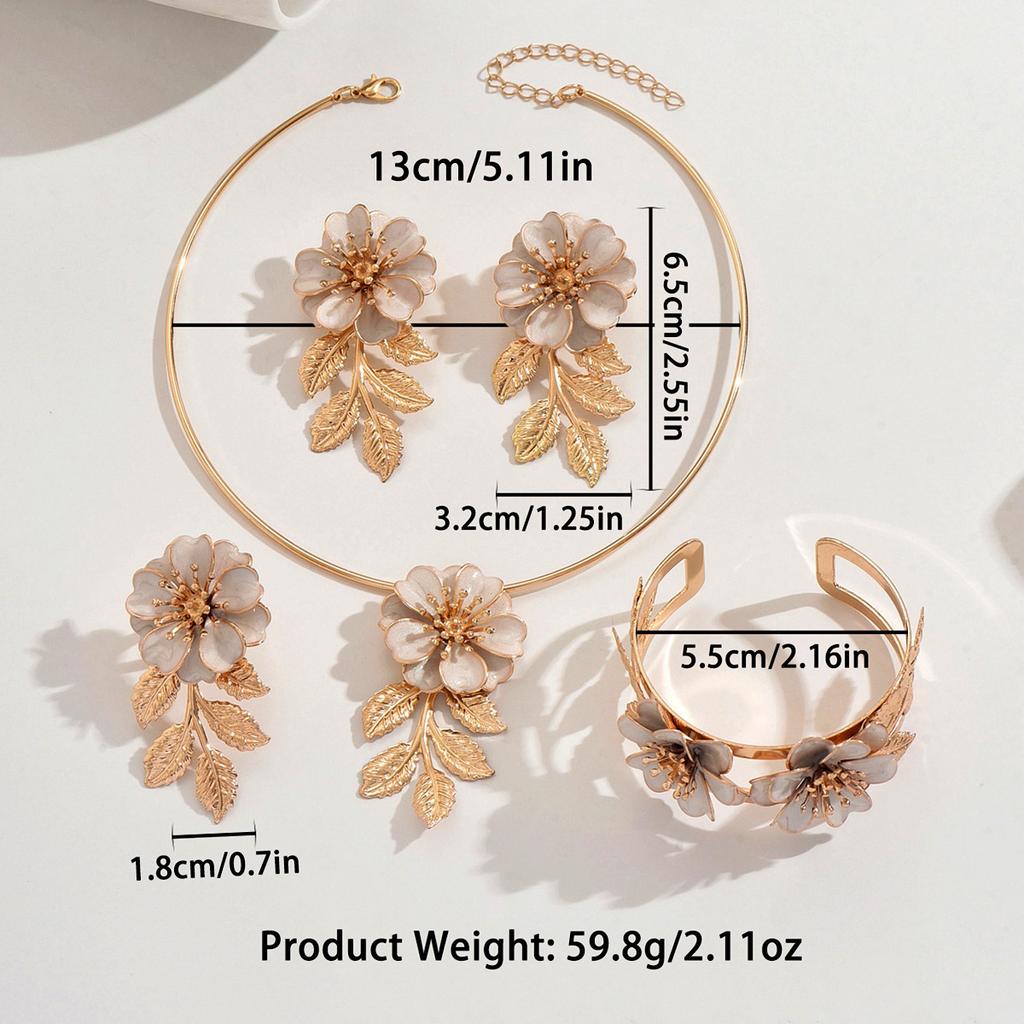 Модные украшения для женщин