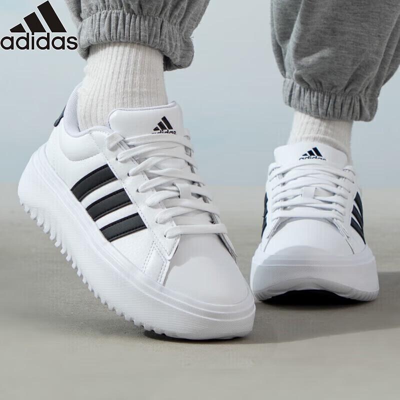 adidas Женские повседневные кроссовки IE1092