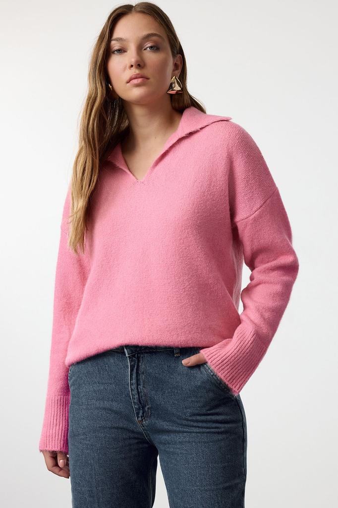 Women's Fashionable Stylish Sweater Pink Woolen Wide Fit Polo Neck Basic Knitwear Sweater